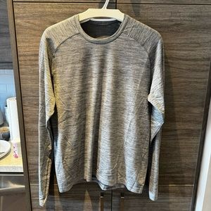 Lululemon Metal Vent Tech Long Sleeve